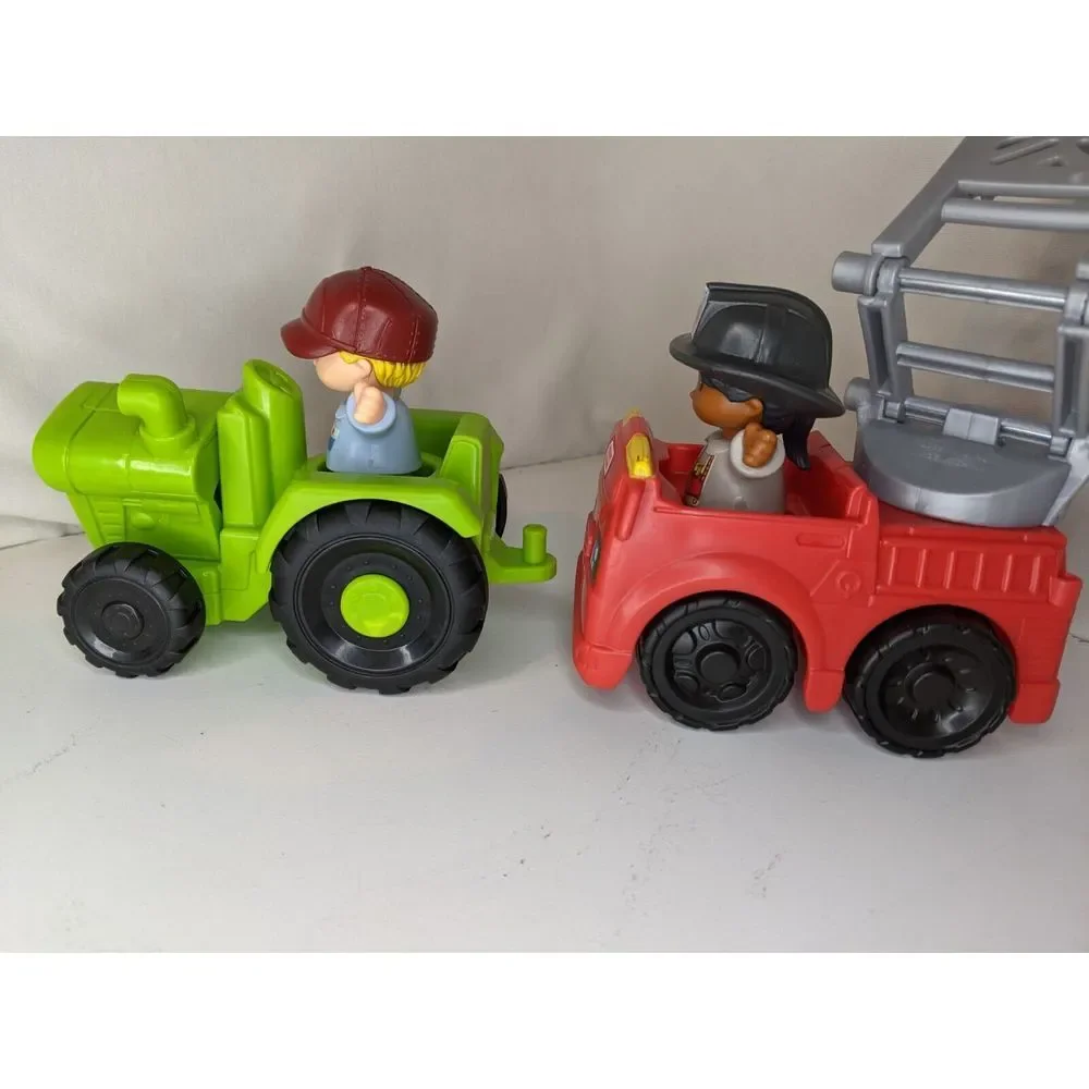 2‎ Fisher Price Little People Vehicles And People/ Firefighter And Farmer